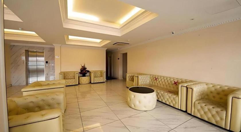Ritzton Hotel Johor Bahru Exterior foto