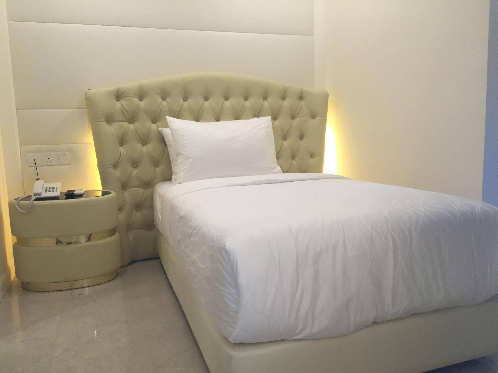 Ritzton Hotel Johor Bahru Exterior foto